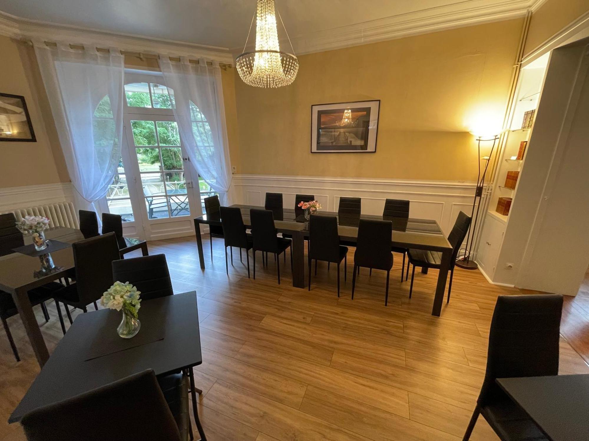 Vue Du Chateau D'Excideuil En Chambres Eksteriør billede