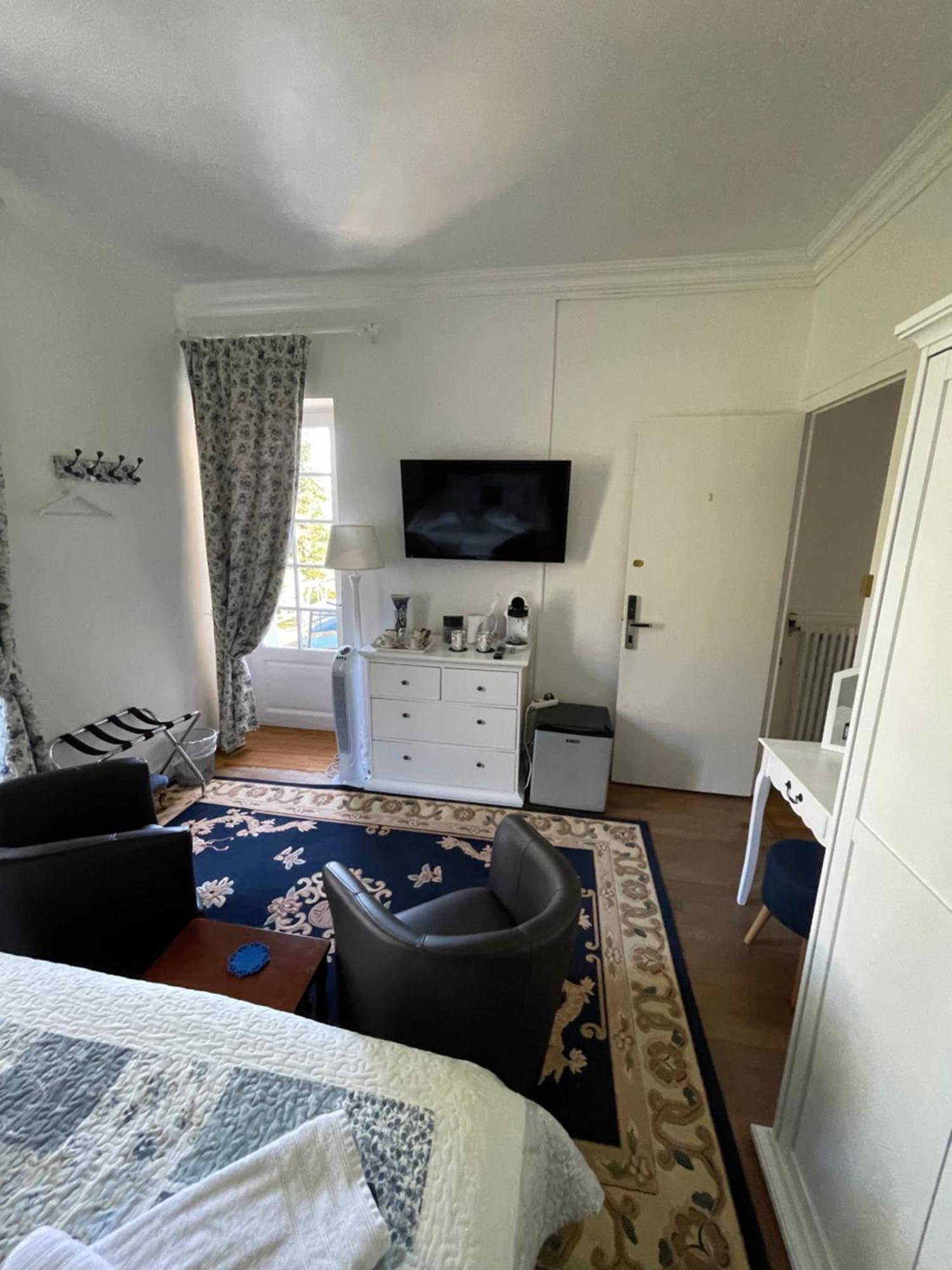 Vue Du Chateau D'Excideuil En Chambres Eksteriør billede
